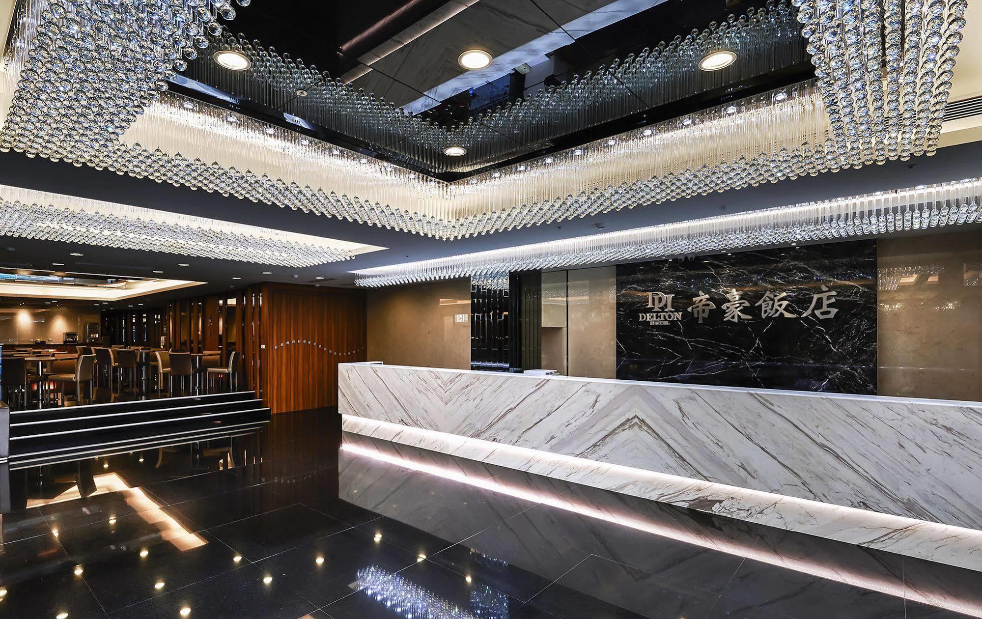 גאושיונג Delton Hotel - Love River Branch מראה חיצוני תמונה